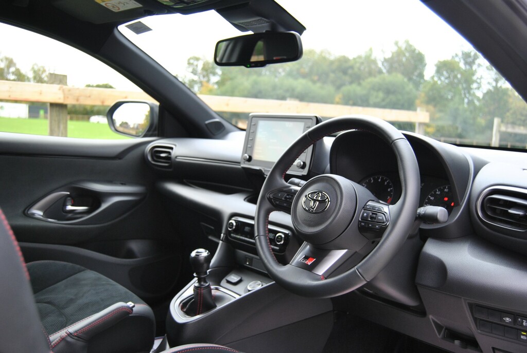 Toyota Yaris 1.6T Gr Circuit Hatchback Awd Eu  #6