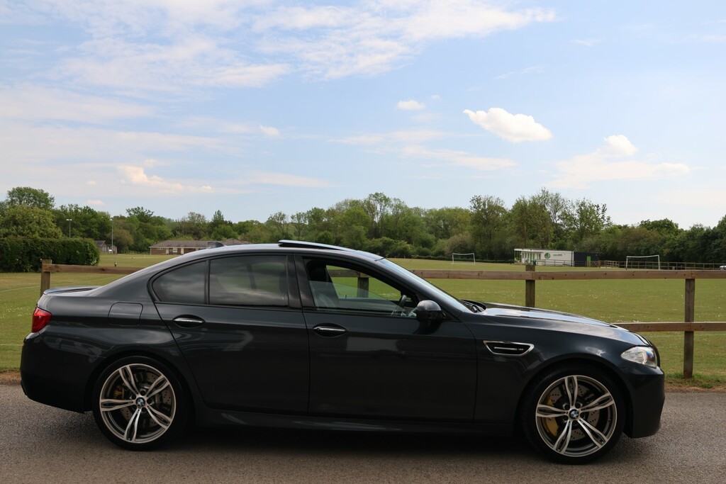 BMW M5 4.4 V8 Saloon Dct Euro 5 Ss 560 Ps #2