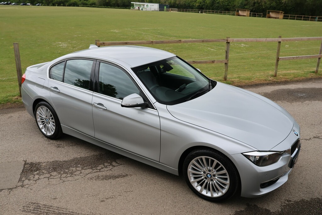 BMW 3 Series 2.0 Luxury Saloon Euro 6 Ss 24 