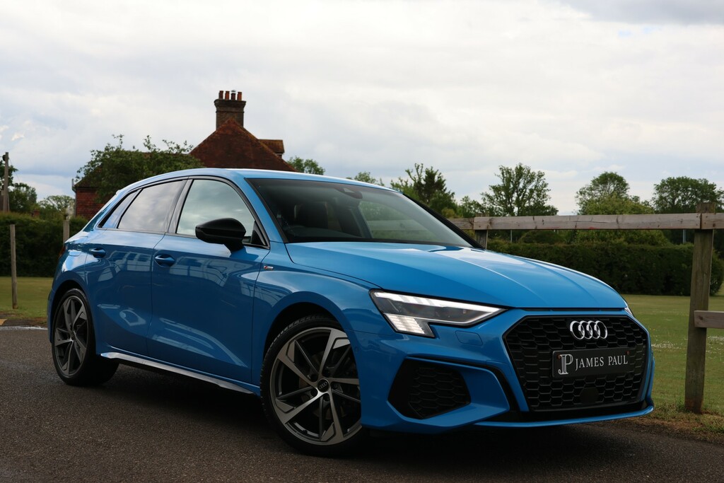 Audi A3 1.5 Tfsi 35 Edition 1 Sportback GX22XGG  #3