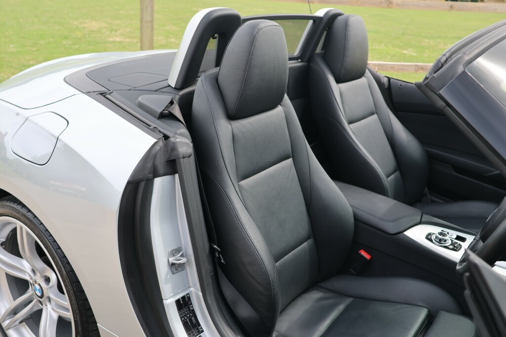 BMW Z4 Icon White #23
