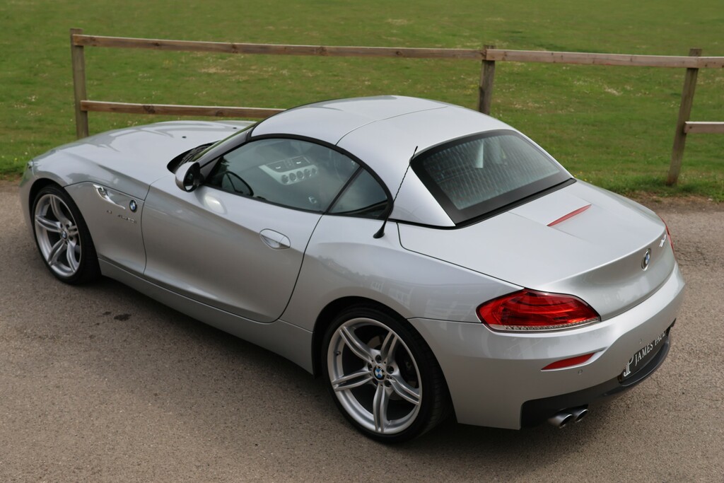 BMW Z4 Icon White #9