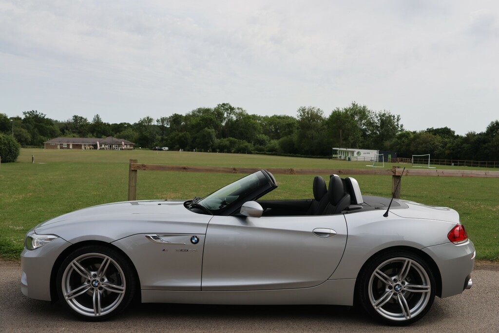 BMW Z4 Icon White #20