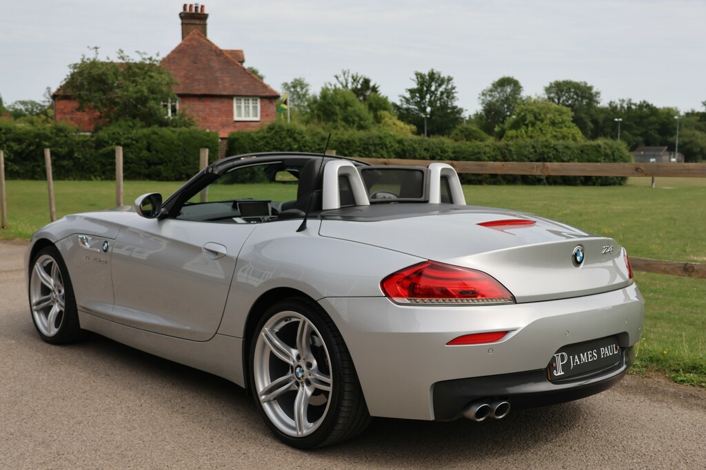 BMW Z4 Icon White #15