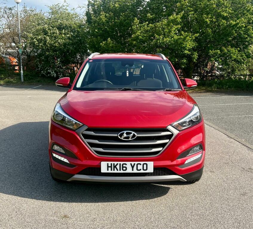 Hyundai Tucson Suv 1.7 Crdi Blue Drive Se Nav Euro 6 Ss 2 HK16YCO Red #4