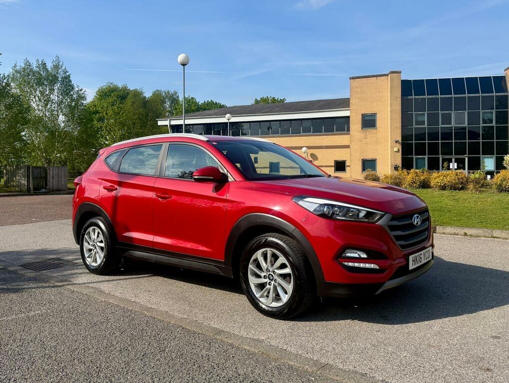 Hyundai Tucson Suv 1.7 Crdi Blue Drive Se Nav Euro 6 Ss 2 HK16YCO Red #5