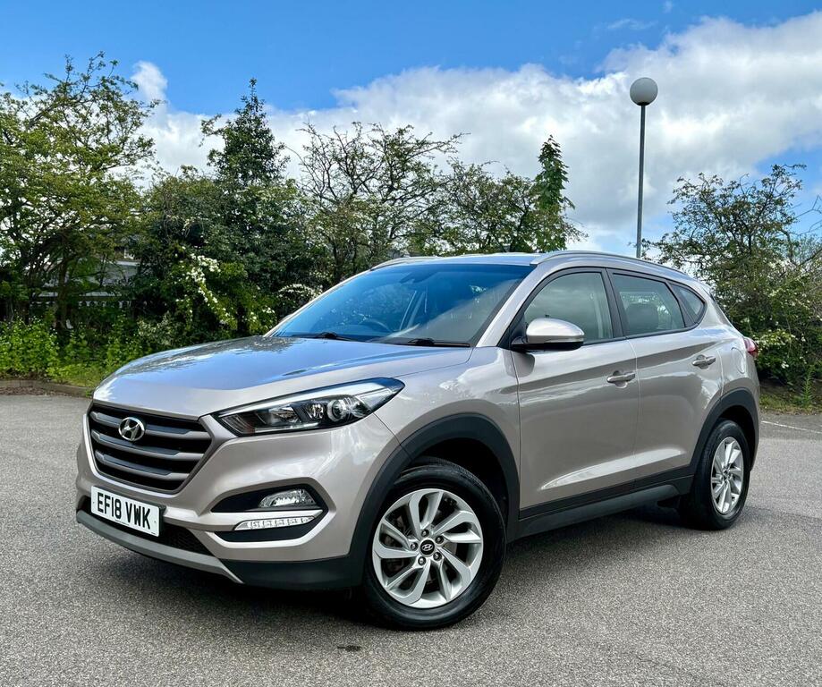 Hyundai Tucson Suv 1.6 Gdi Blue Drive Se Euro 6 Ss 20181 EF18VWK White #2