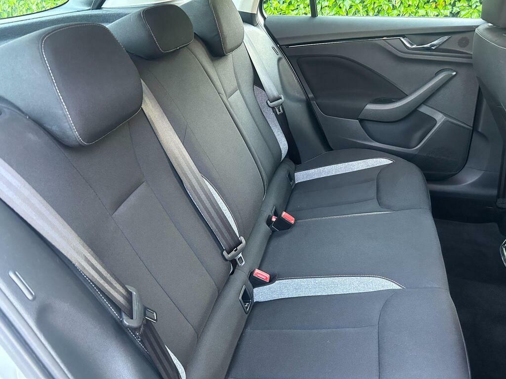 Skoda Kamiq 1.0 Tsi Se Euro 6 S S GL24NHZ Silver #5