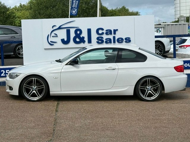BMW 3 Series 2.0 320I Sport Plus Edition Coupe Manua MA62XZE White #3