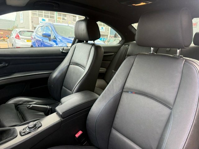 BMW 3 Series 2.0 320I Sport Plus Edition Coupe Manua MA62XZE White #6