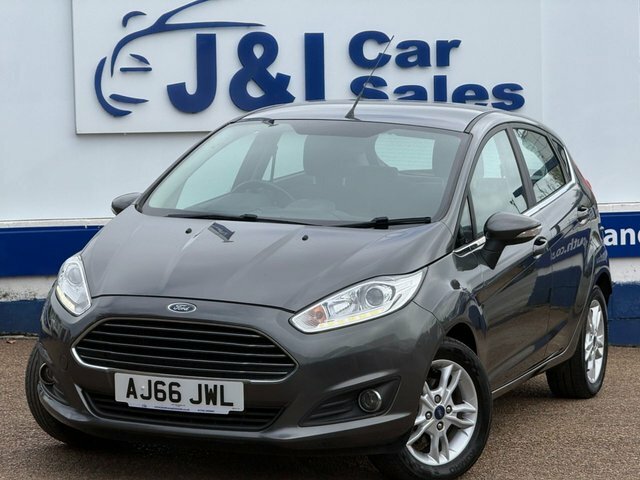 Ford Fiesta 1.0T Ecoboost Zetec Hatchback Eu AJ66JWL Grey #3