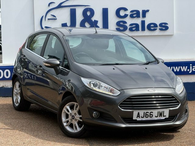 Ford Fiesta 1.0T Ecoboost Zetec Hatchback Eu Grey