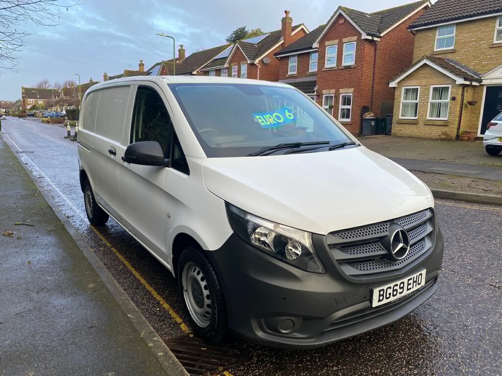 Mercedes-Benz Vito 110Cdi Pure Van White