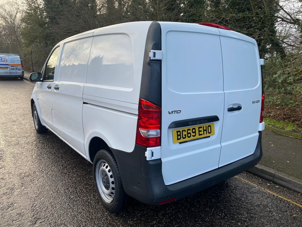 Mercedes-Benz Vito 110Cdi Pure Van White #3