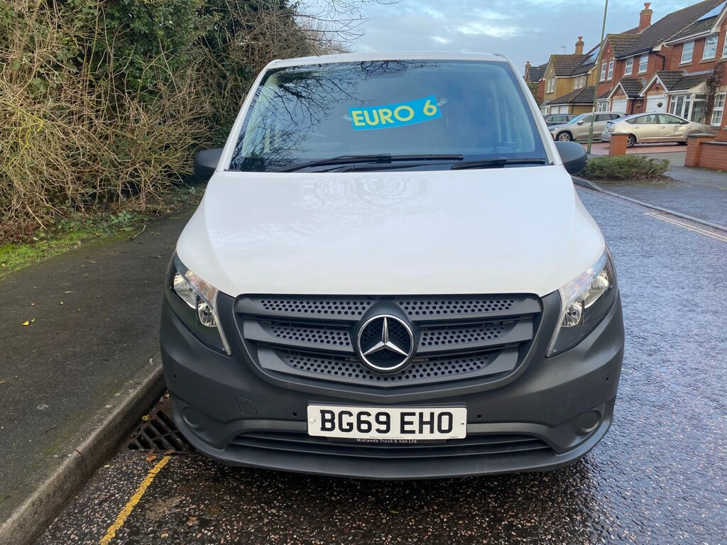 Mercedes-Benz Vito 110Cdi Pure Van White #6