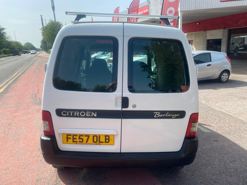 Citroen Berlingo 1.6 Td Desire Multispace Red #7