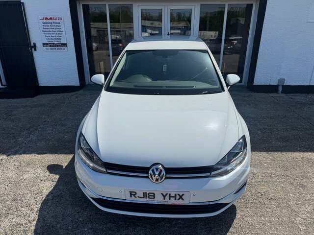 Volkswagen Golf 1.6 Tdi Se Nav Hatchback Euro 6 RJ18YHX White #4