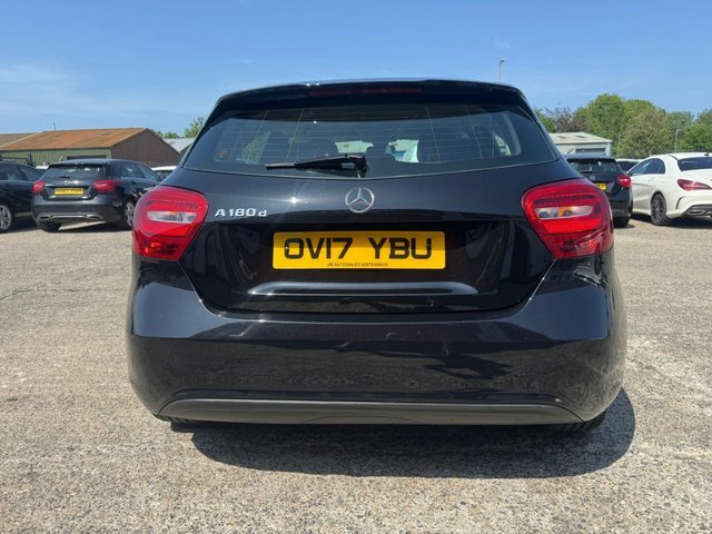 Mercedes-Benz A Class 1.5 A180d Se Hatchback Euro 6 S OV17YBU Black #5