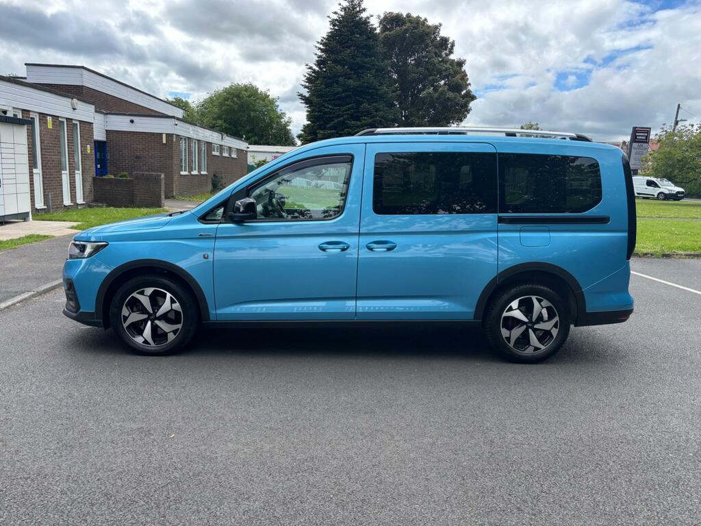 Ford Grand Tourneo Connect 2.0 Ecoblue Active Dct Euro 6 Ss Blue #4