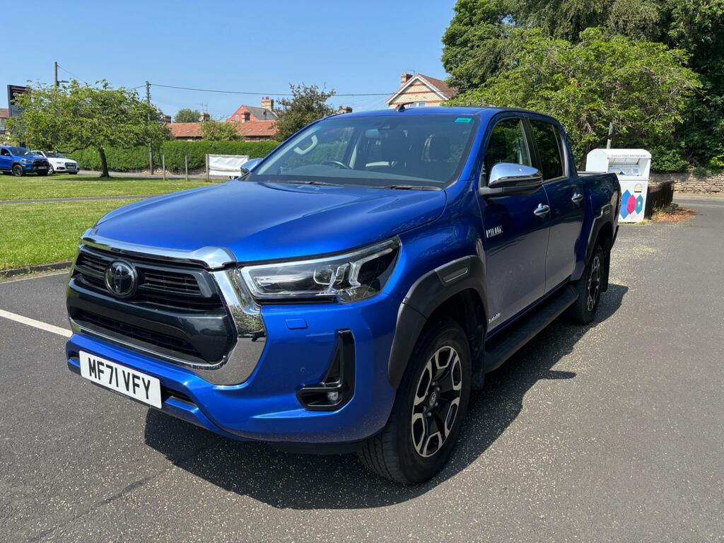 Toyota HILUX 2.8 D-4d Invincible 4Wd Euro 6 Ss MF71VFY Blue #3