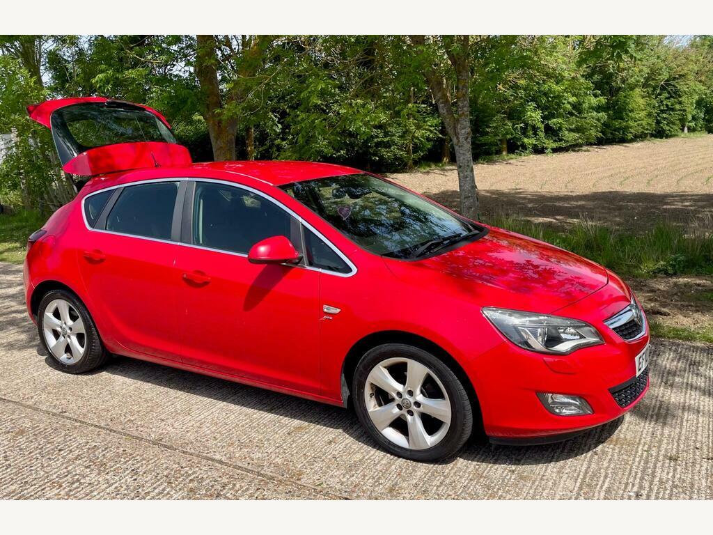 Vauxhall Astra 1.6 16V Sri Euro 5 Red