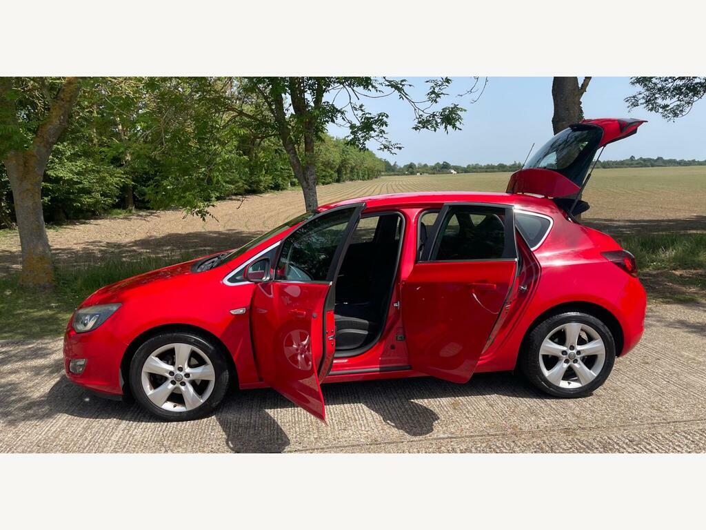 Vauxhall Astra 1.6 16V Sri Euro 5 EF10LUZ Red #4