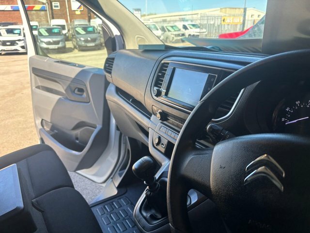 Citroen Dispatch Bluehdi 1000 Enterprise Pro YC72HGJ White #3