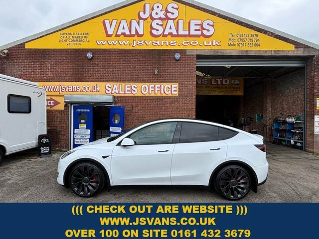 Tesla Model Y Motor Performance Suv White