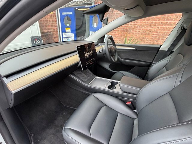 Tesla Model Y 5dr Electric Auto Rwd JE55GYM White #2