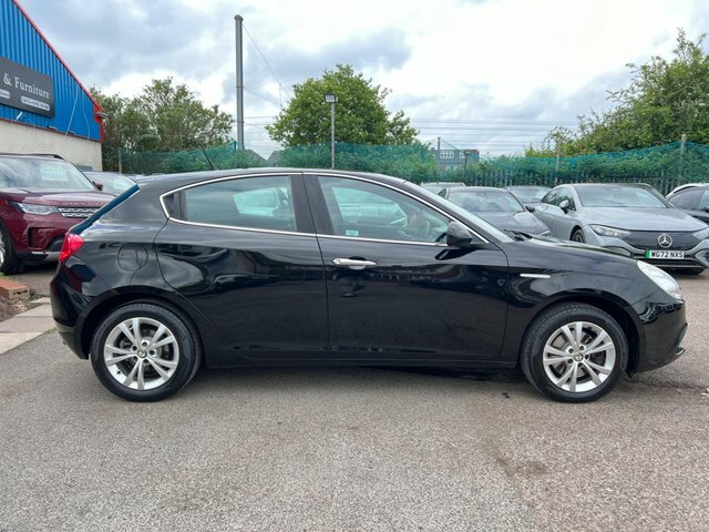 Alfa Romeo Giulietta 2013 2.0 Jtdm-2 Lusso Euro 5 Ss Black #6