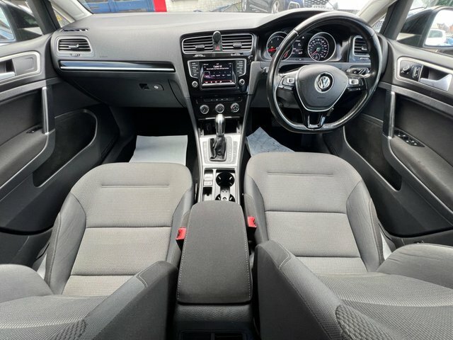 Volkswagen Golf 2016 1.6 Tdi Bluemotion Tech Match Edition Dsg Eur Grey #3