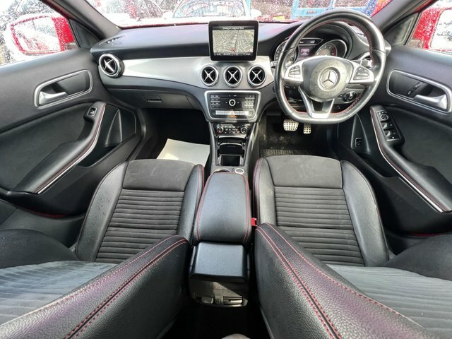 Mercedes-Benz GLA Class 2019 1.6 Gla200 Amg Line Premium 7G-dct Euro 6 ET68OPL Red #3