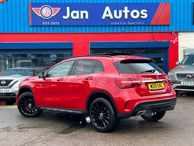 Mercedes-Benz GLA Class 2019 1.6 Gla200 Amg Line Premium Plus 7G-dct Eur WG19UAC Red #2