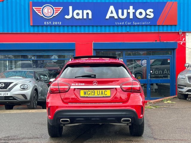 Mercedes-Benz GLA Class 2019 1.6 Gla200 Amg Line Premium Plus 7G-dct Eur WG19UAC Red #5