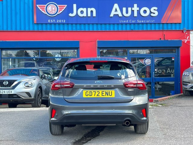 Ford Focus 2023 1.0T Ecoboost Mhev Titanium Dct Euro 6 Ss GD72ENU Grey #5