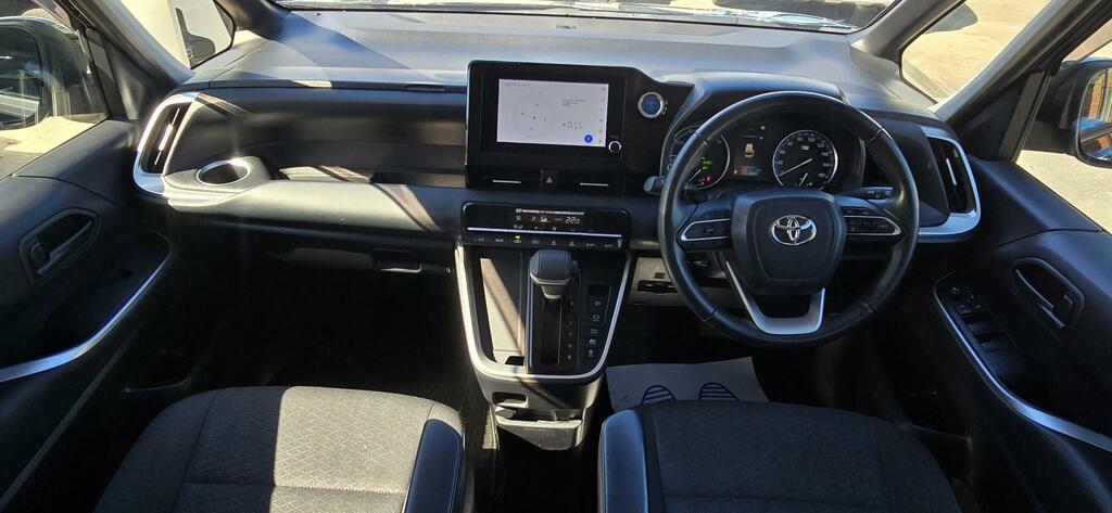 Toyota  Gr Circuit Awd Euro 6 White #13