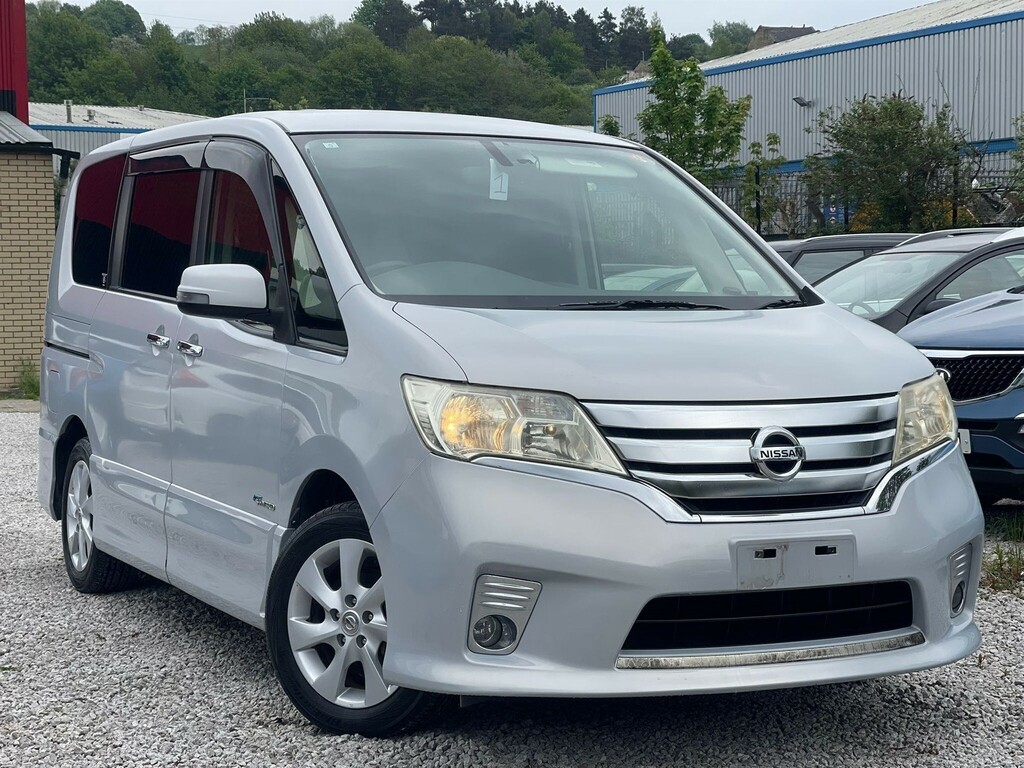 Nissan Serena 2.0 Hybrid 8 Seater Blue