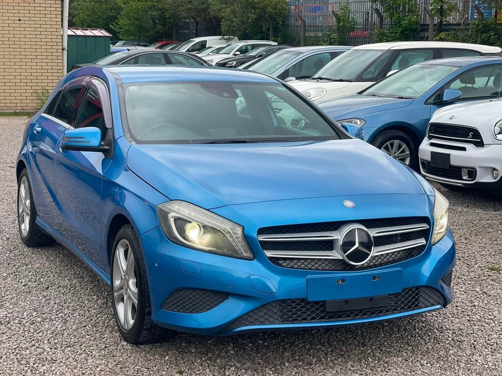 Mercedes-Benz A Class 1.6 Blueefficiency Se 7G Ss Blue #2