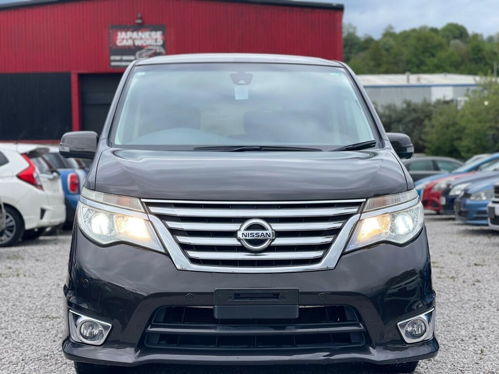 Nissan Serena 2.0 Hybrid 8 Seater  #4