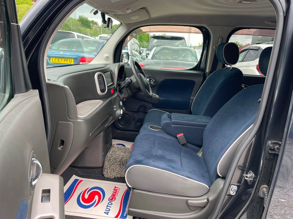 Nissan Cube 15 White #14