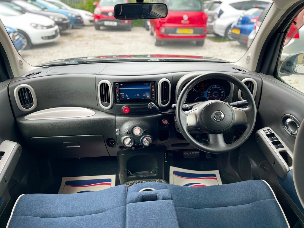 Nissan Cube 15 White #15