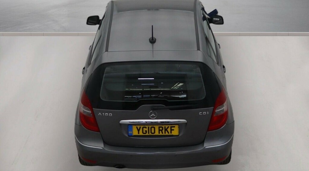 Mercedes-Benz A Class 1.7 A180 Elegance Se Silver #8