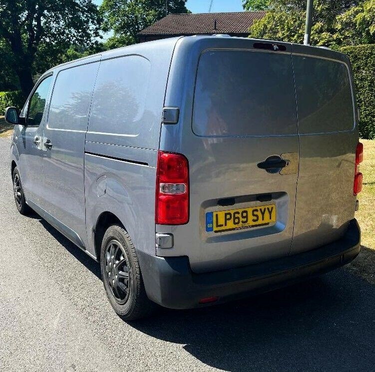 Toyota PROACE 1.5D Active Medium Panel Van Mwb Euro 6 6Dr  #5