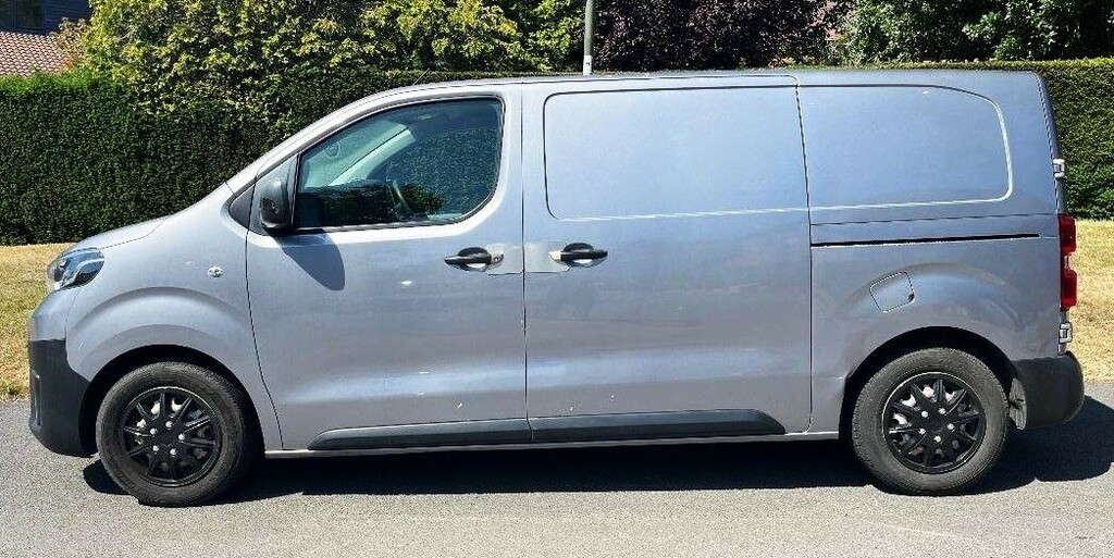 Toyota PROACE 1.5D Active Medium Panel Van Mwb Euro 6 6Dr #5
