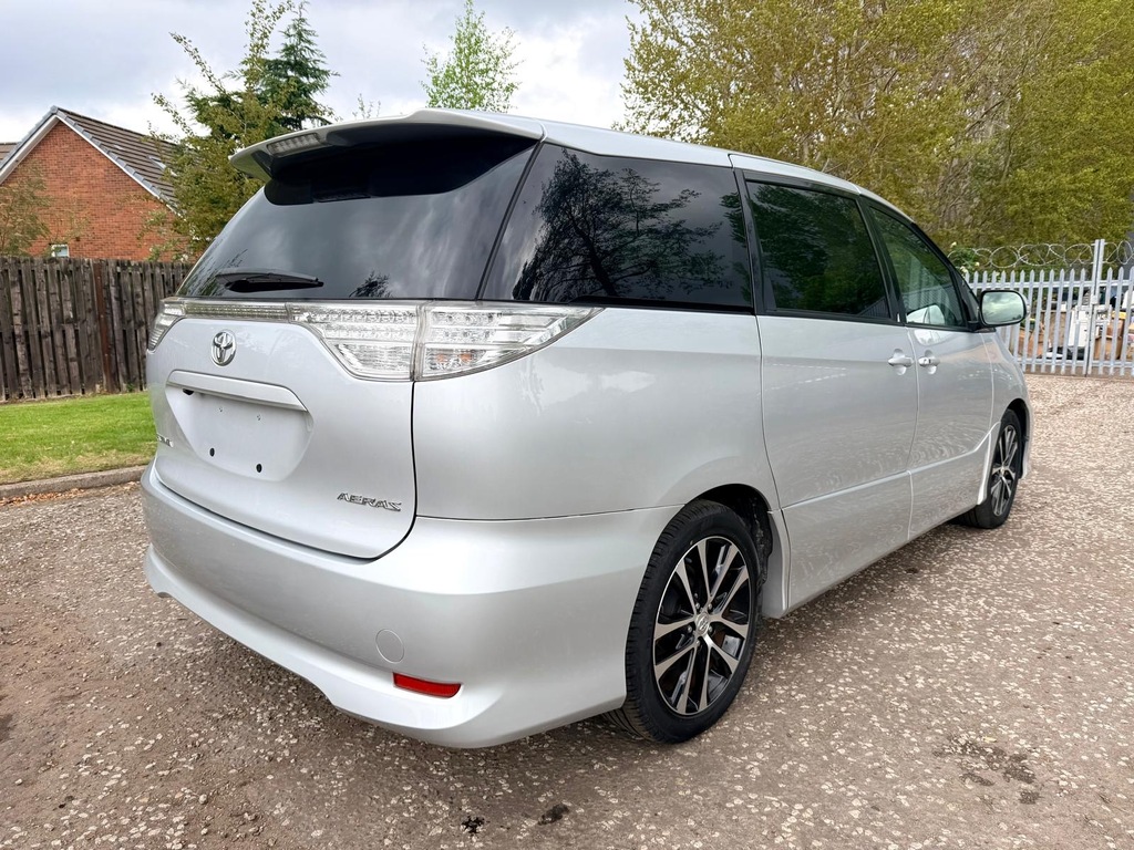 Toyota Estima Aeras Fresh Import 2.4 Mpv 7 Seats Ule Silver #4