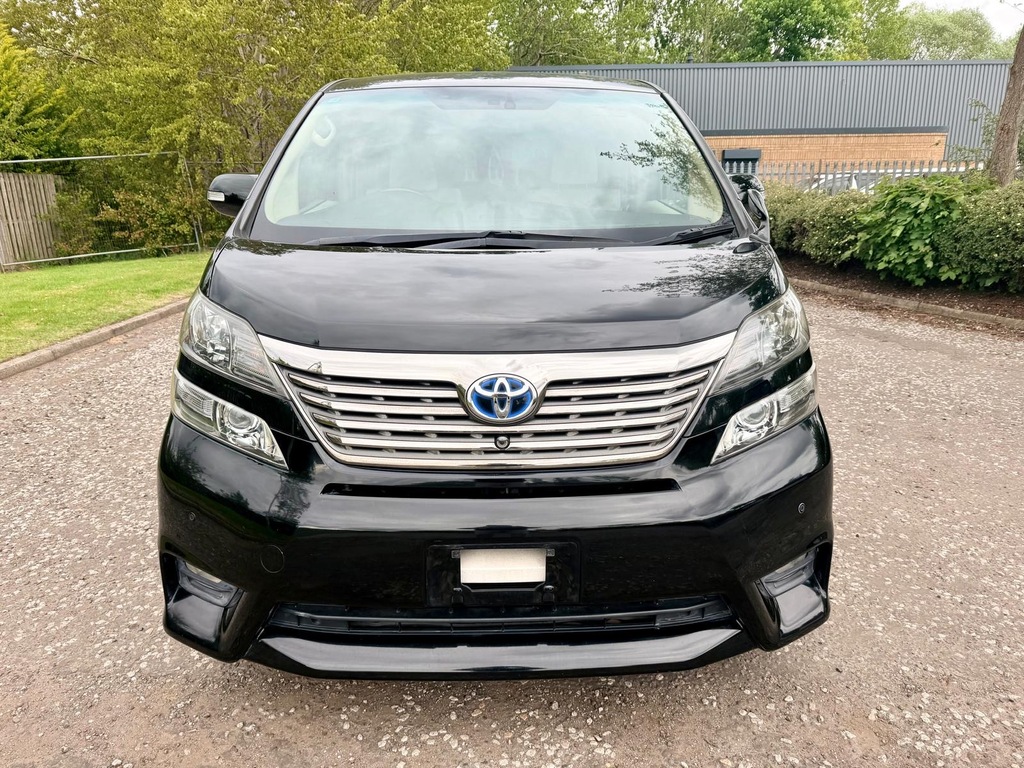 Toyota Vellfire Fresh Import Business G Edition 4Wd 3.5 V6 Mp Black #2
