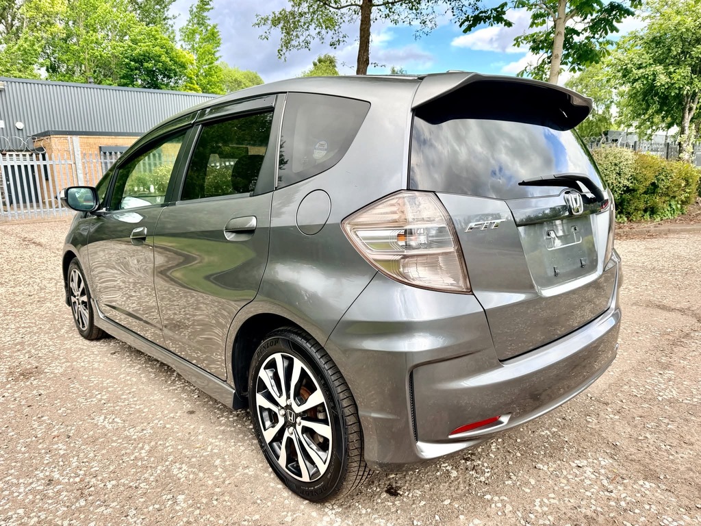 Honda Fit Jazz Rs Fresh Import 1.5 Hatchback Grey #6