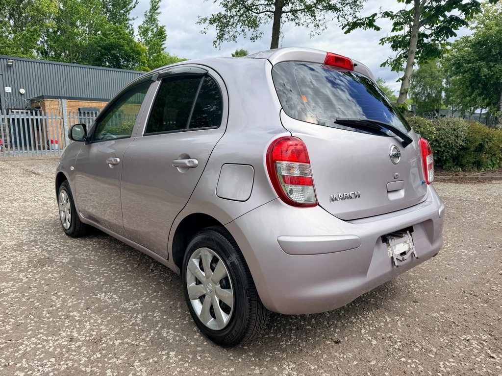 Nissan Micra March Fresh Import 1.2 App  Pink #5
