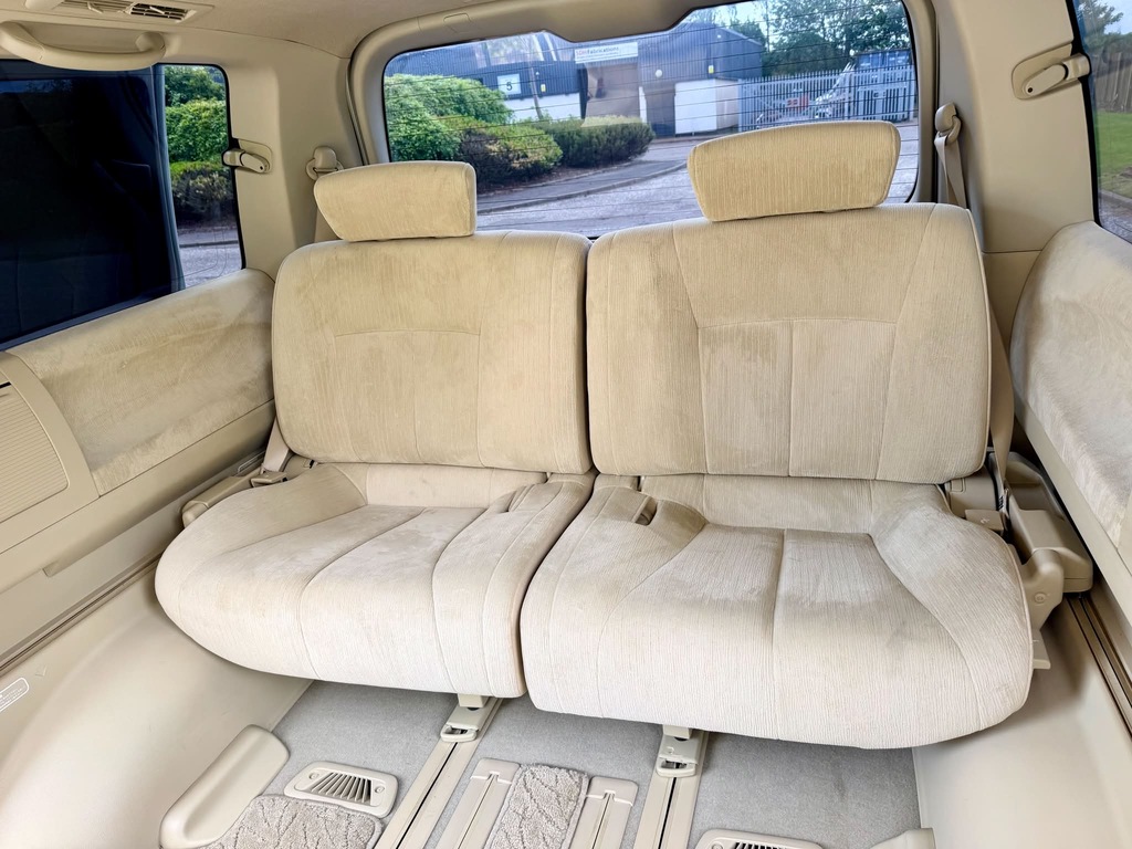 Nissan Elgrand 3.5 V6 White #15