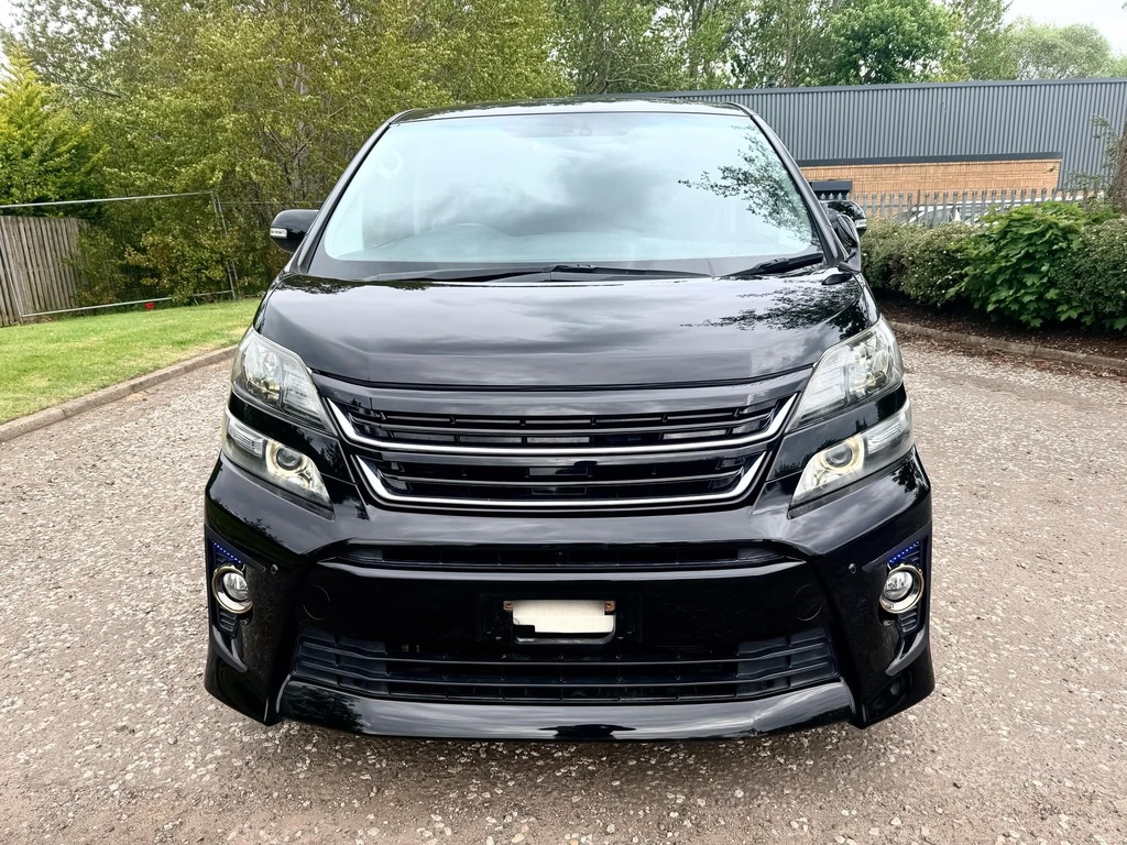 Toyota Vellfire Fresh Import Golden Eye 11 2.4 7 Seats Mpv 4 Black #3